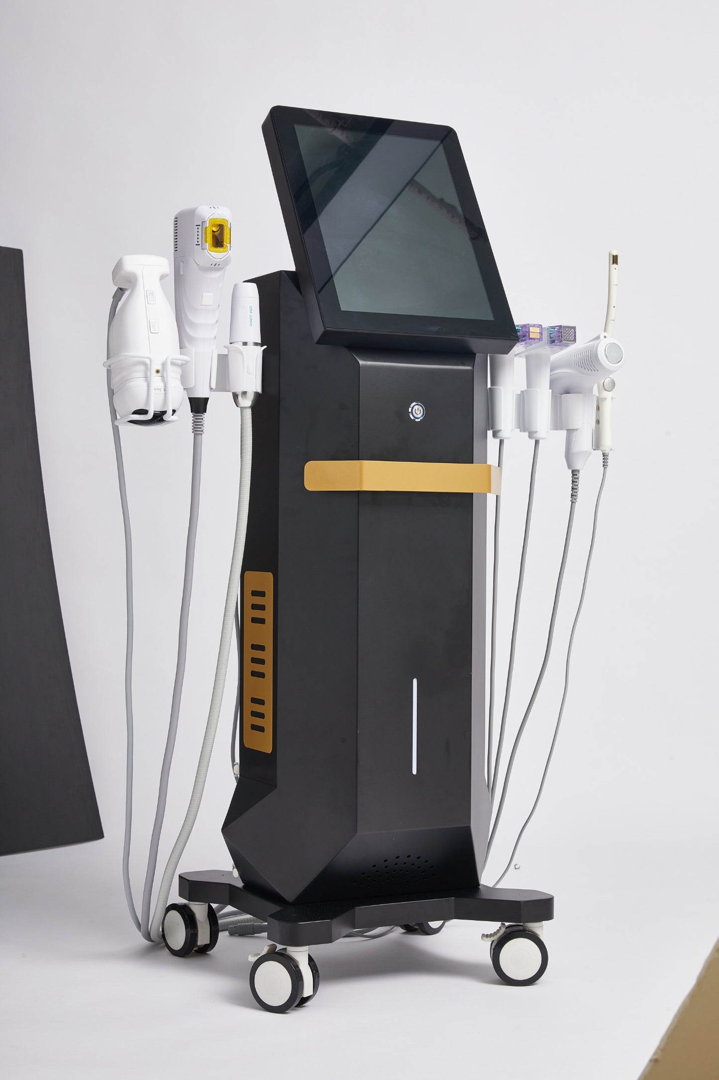 AuriSonic Pro – Aparat Profesional 6-în-1 pentru Lifting, Rejuvenare și Remodelare Corporală cu Tehnologie HIFU, Liposonix, EMRF, Cryo și Liposonic