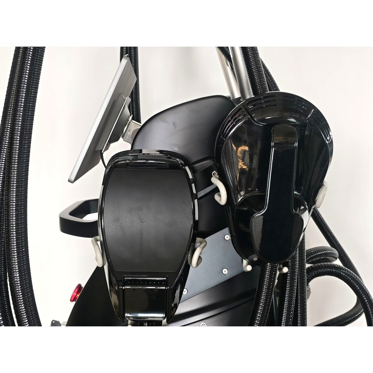 Aparat Stimulare Musculara Electromagnetica AI SculptIQ cu 4 capete si Analizator Corporal AI - aplicatoare HIFEM