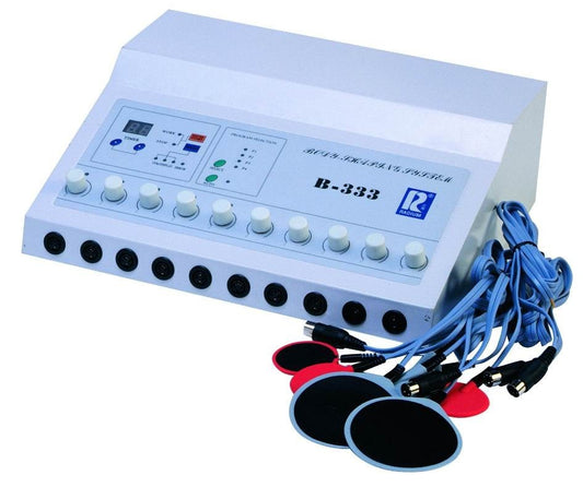 Electrostimulator cu 10 canale și electrozi conectați, vedere din unghi